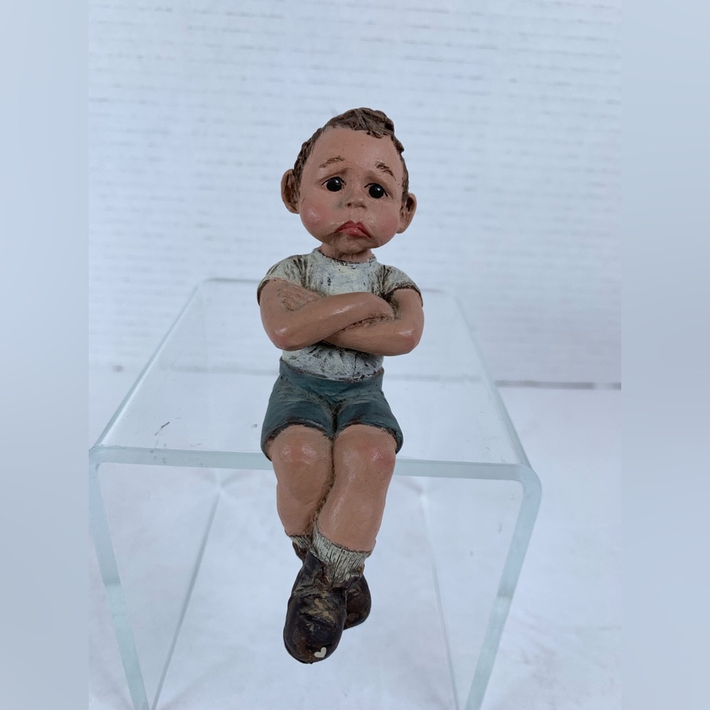 Vintage Sarah's Attic 1989 Limited Edition “Moose” Sitting Figurine (VC206)